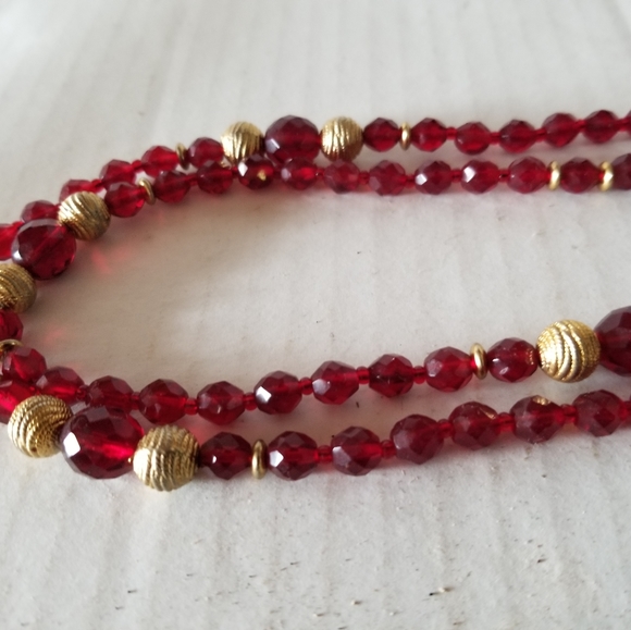 VTG Art Deco CHERRY RED faceted GLASS 60" NECKLACE - Picture 6 of 6